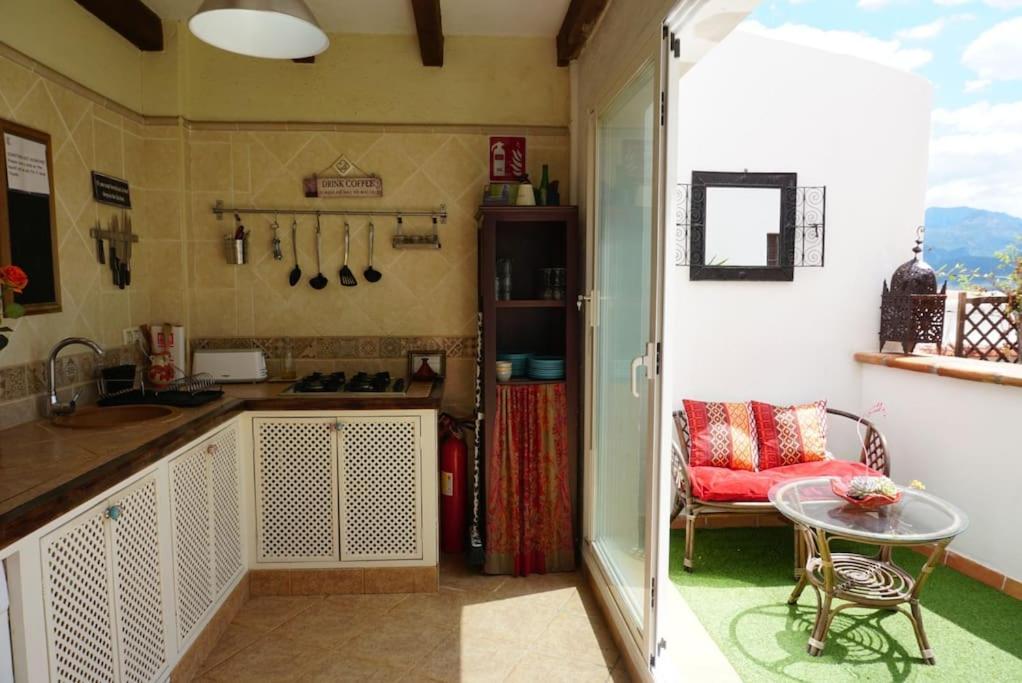 فيلا Eagles Nest - Massive Townhouse With Pool With Outstanding Views الجودوناليس المظهر الخارجي الصورة